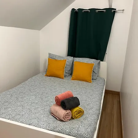 Chemin De Fer, Super Et Apartment Gagny