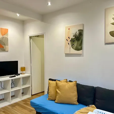 Chemin De Fer, Super Et Appartement *