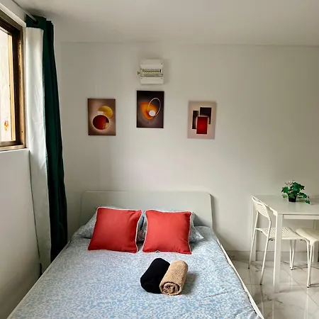 Appartement Chemin De Fer, Super Et Gagny