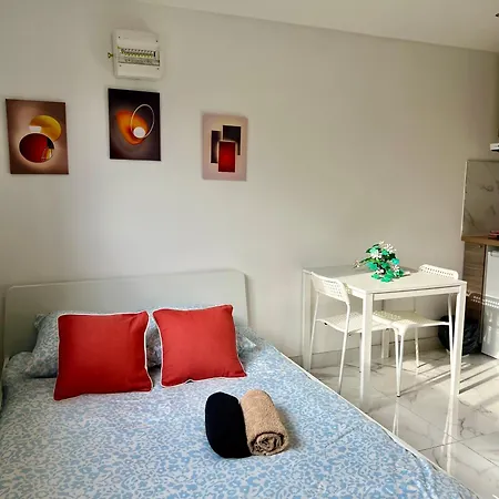 Chemin De Fer, Super Et Appartement Gagny